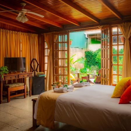 Turrialba Bed & Breakfast Exterior photo