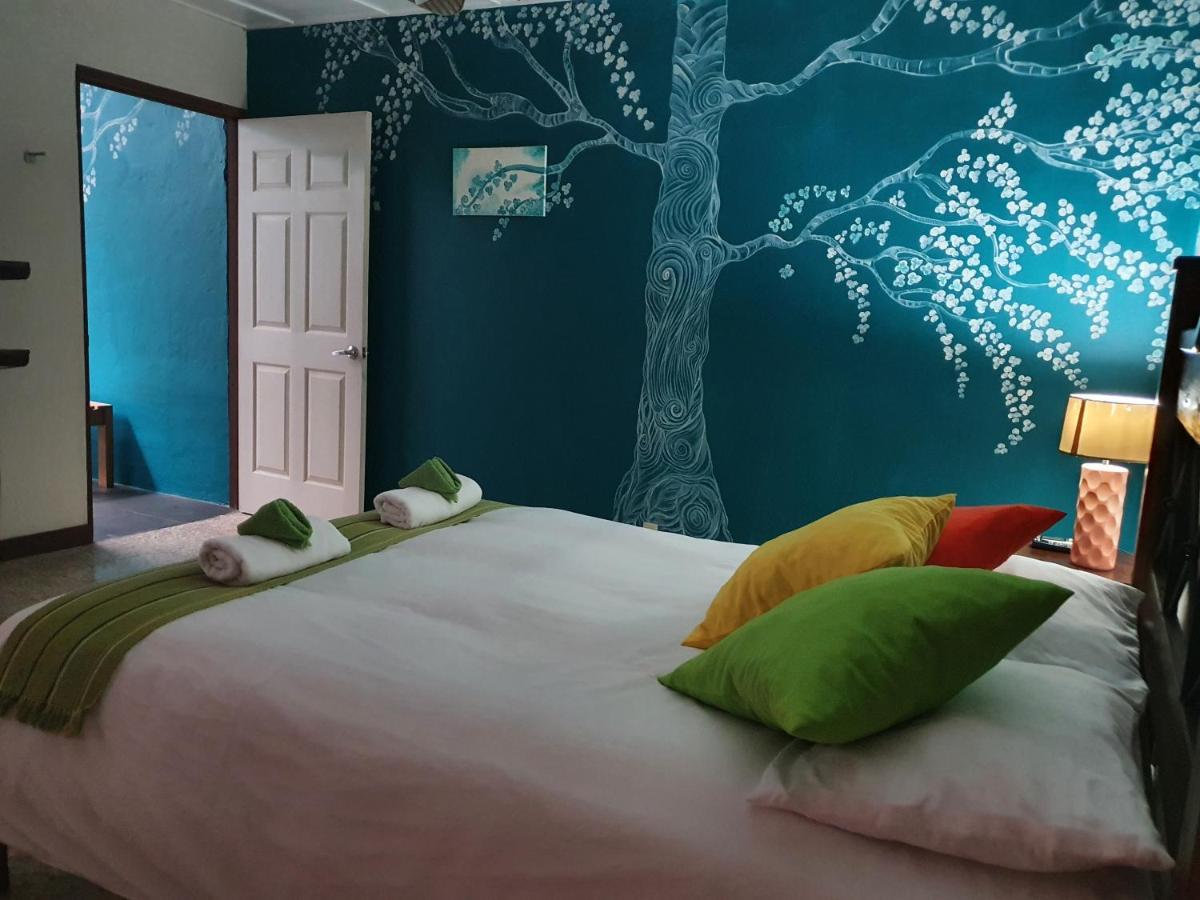 Turrialba Bed & Breakfast Exterior photo