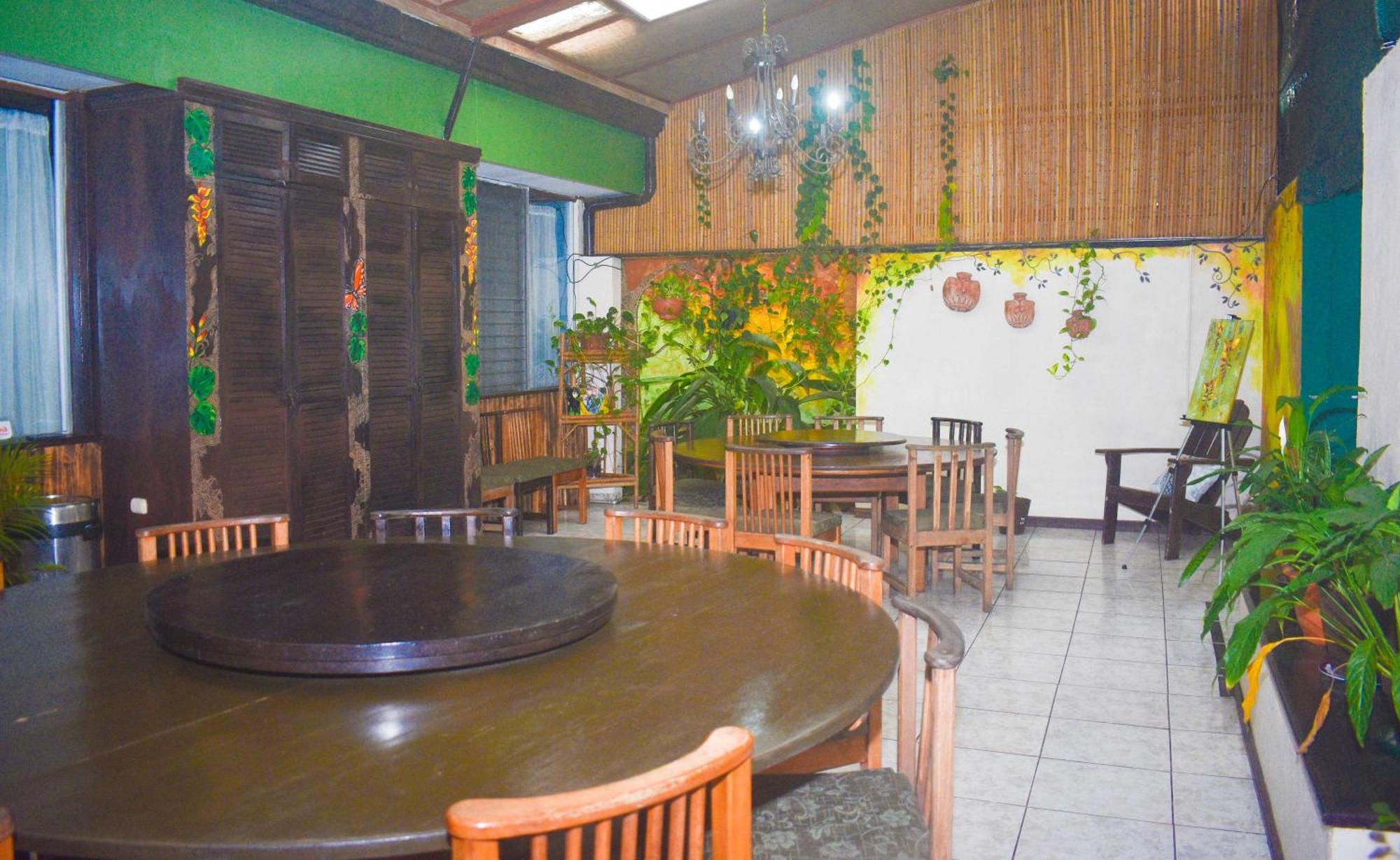 Turrialba Bed & Breakfast Exterior photo