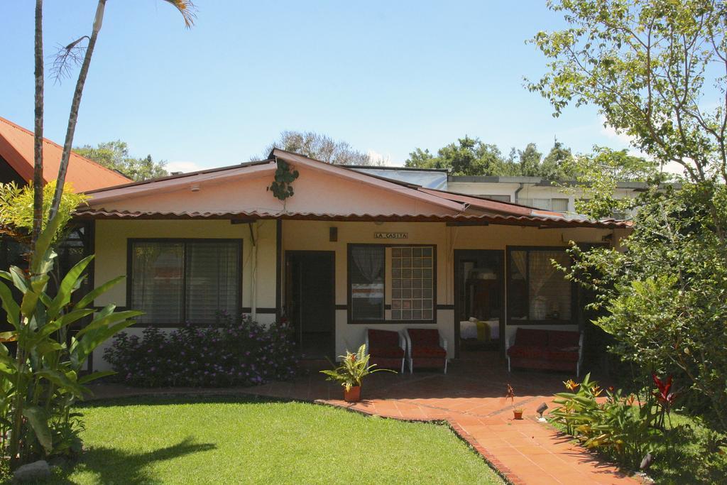 Turrialba Bed & Breakfast Room photo