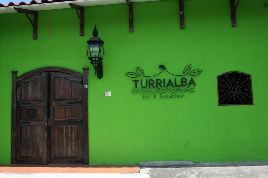 Turrialba Bed & Breakfast Exterior photo