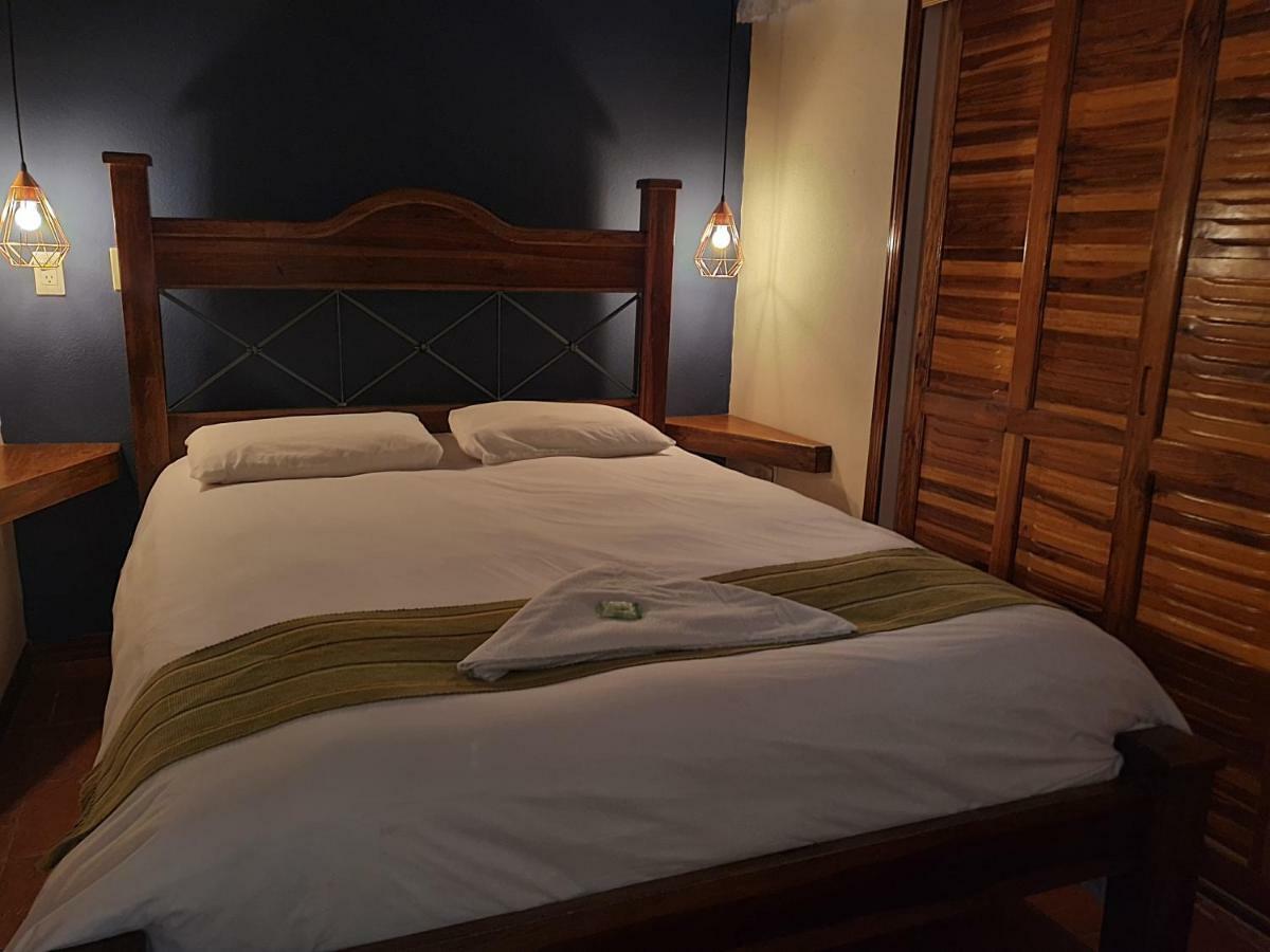 Turrialba Bed & Breakfast Exterior photo